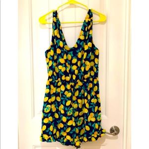 Lemon short romper